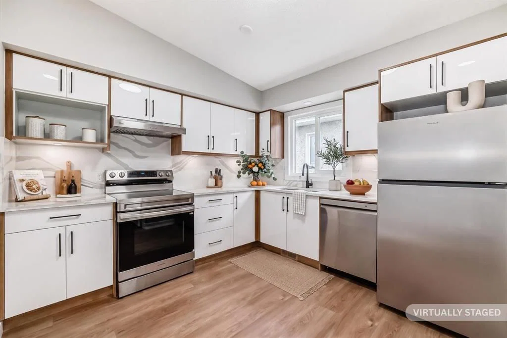 1635 24 Avenue NW, Calgary — photo 5 of 34