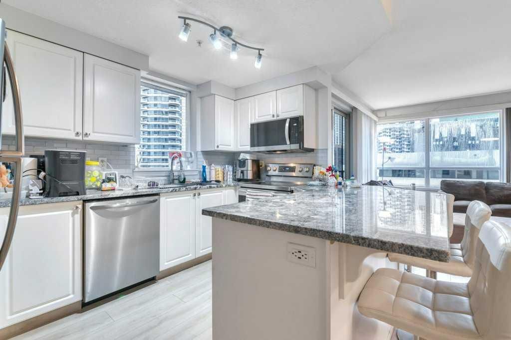 701, 683 10 Street SW, Calgary — main listing photo