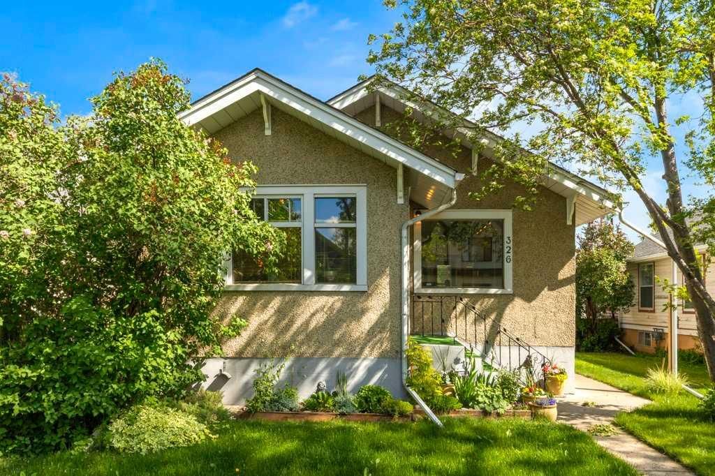 326 8 Avenue NE, Calgary — main listing photo
