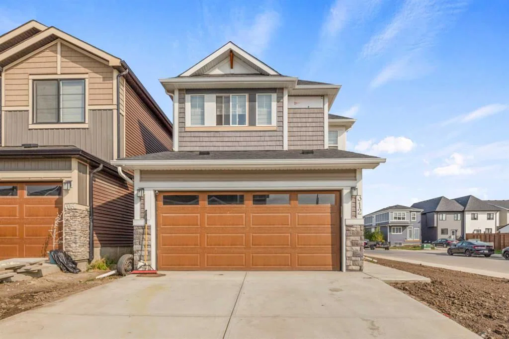 312 Homestead Grove NE, Calgary — main listing photo