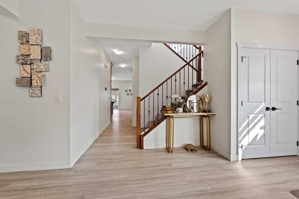 312 Homestead Grove NE, Calgary — photo 3 of 33