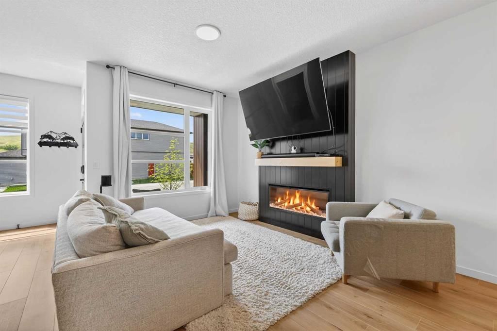 14 Wolf Creek Rise SE, Calgary — photo 5 of 34
