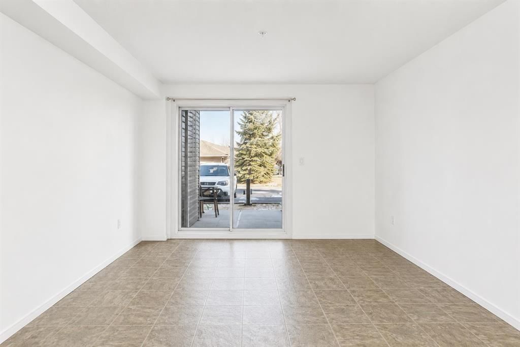 1128, 2395 Eversyde Avenue SW, Calgary — photo 4 of 12