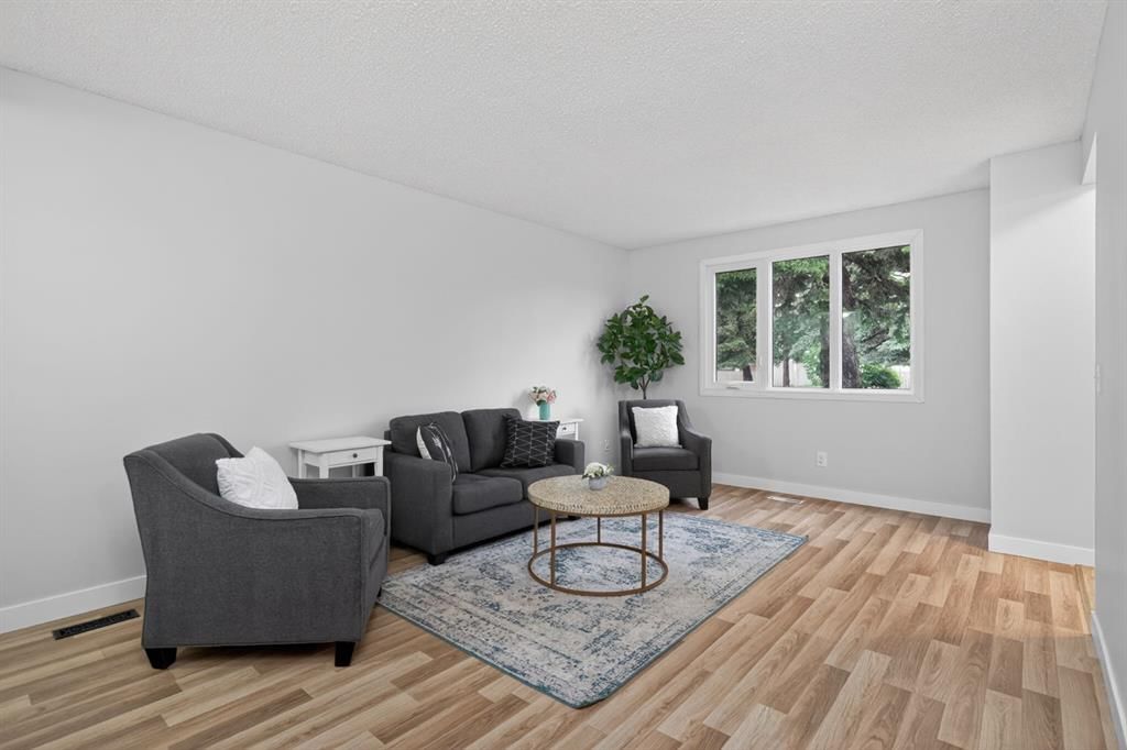 86, 203 Lynnview Road SE, Calgary — photo 2 of 32