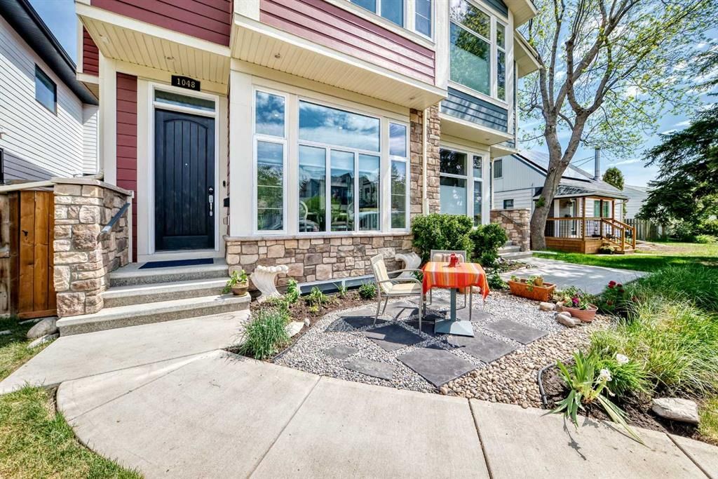 1048 Regal Crescent NE, Calgary — photo 2 of 45