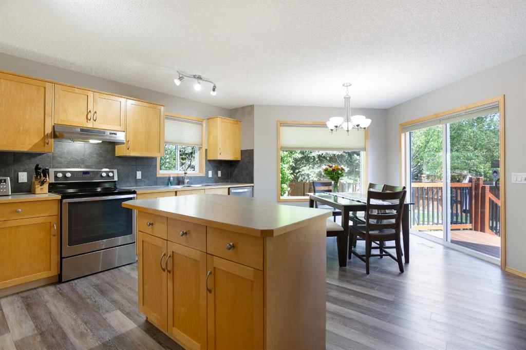 214 Tuscany Ravine Road NW, Calgary — photo 5 of 44