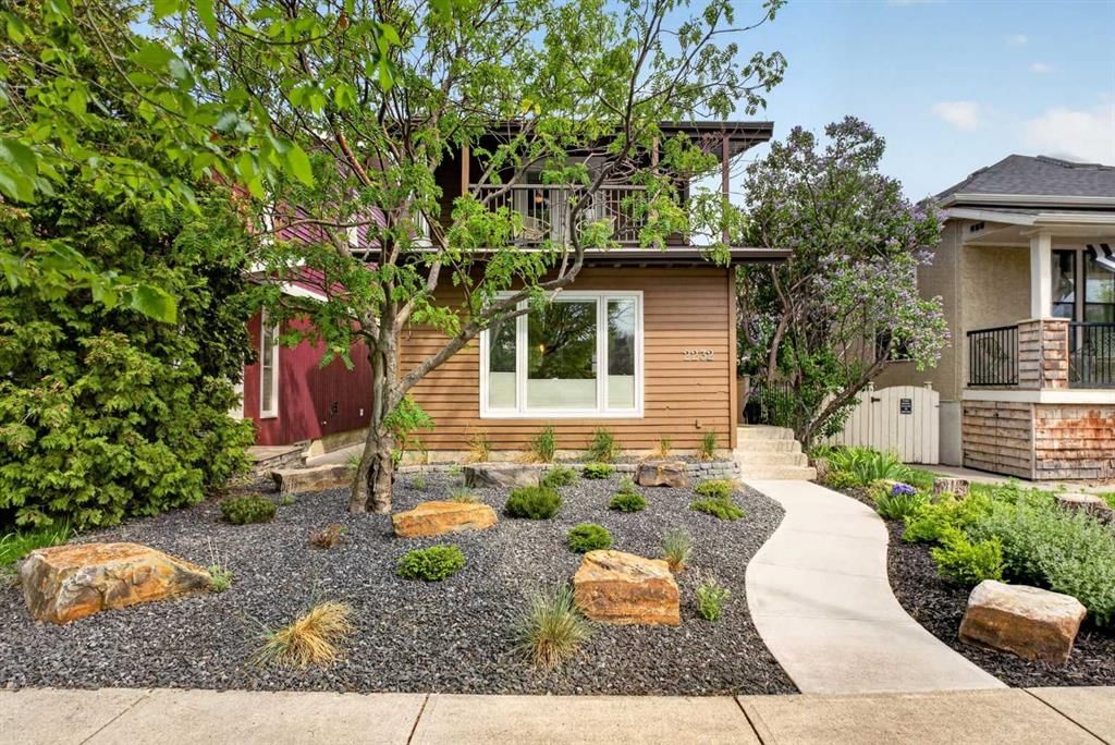 2232 26A Street SW, Calgary — main listing photo