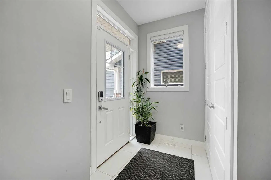 98 Red Sky Green NE, Calgary — photo 4 of 50