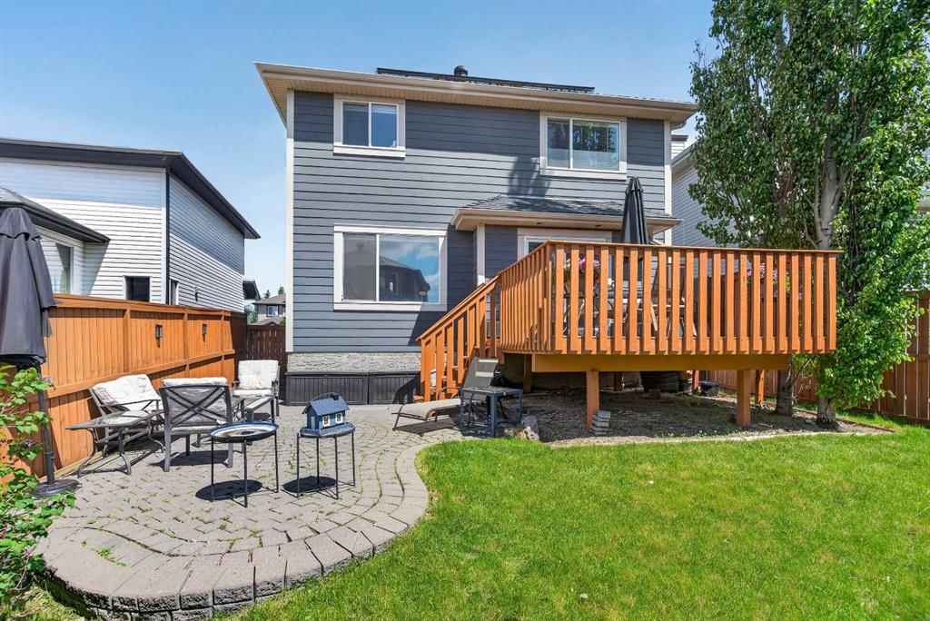 21 Citadel Crest Link NW, Calgary — photo 3 of 48