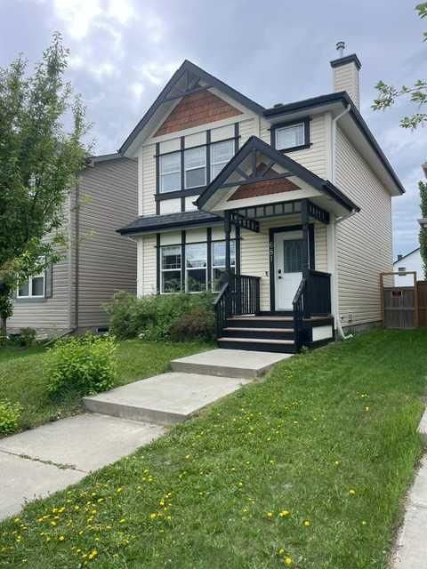 681 Evermeadow Road SW, Calgary — main listing photo