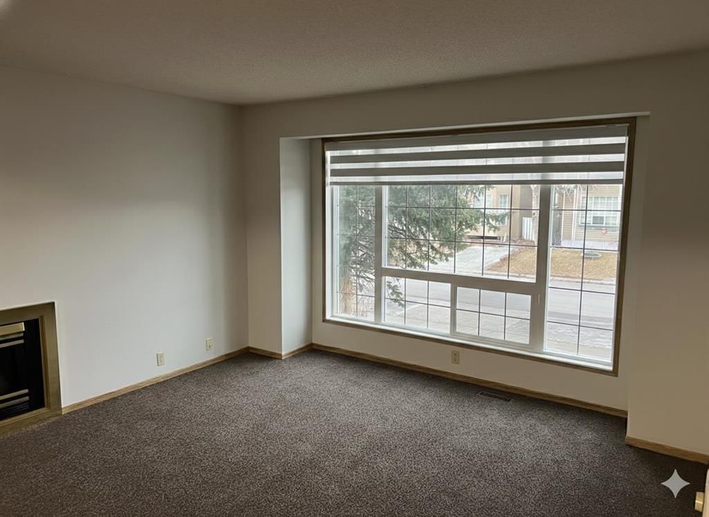 99 Martinwood Road NE, Calgary — photo 4 of 22