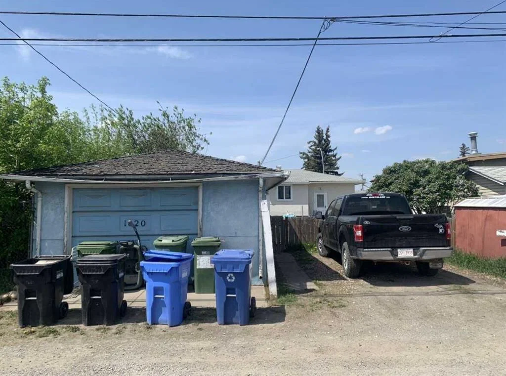 1820 41 Street SE, Calgary — photo 3 of 13