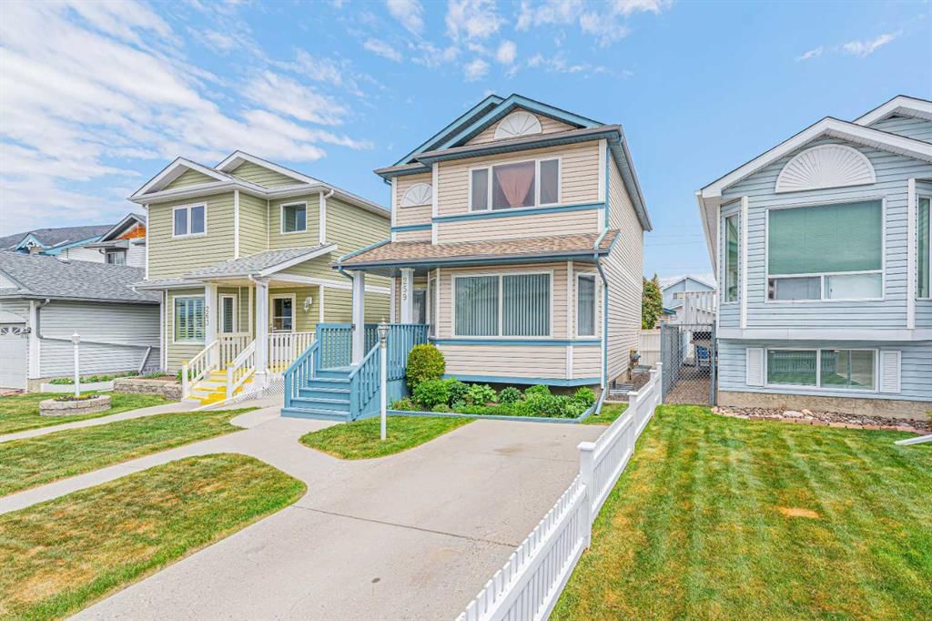 259 Carmel Close NE, Calgary — photo 3 of 49