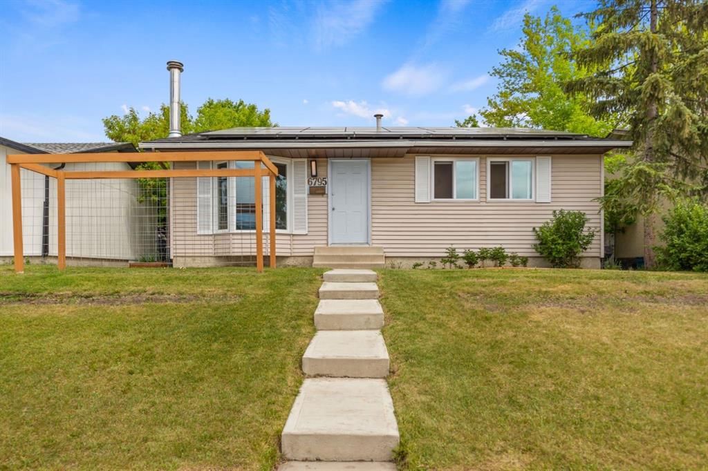 6795 Malvern Road NE, Calgary — main listing photo