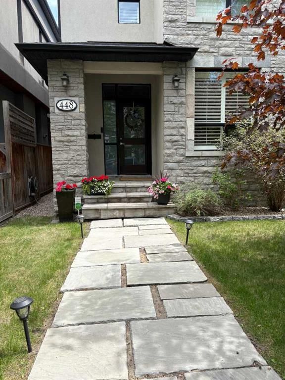 448 13 Street NW, Calgary — photo 2 of 44