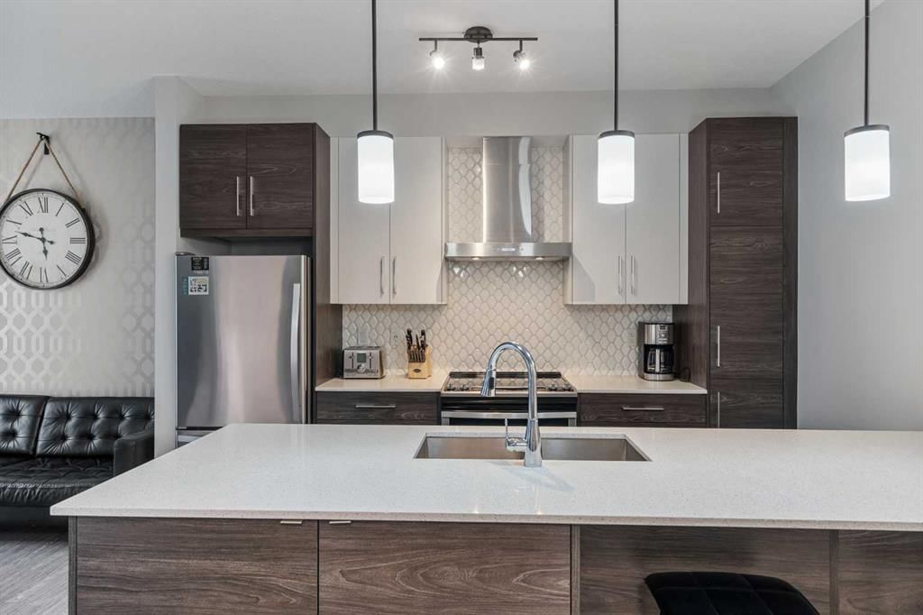 313, 122 Mahogany Centre SE, Calgary — photo 2 of 38