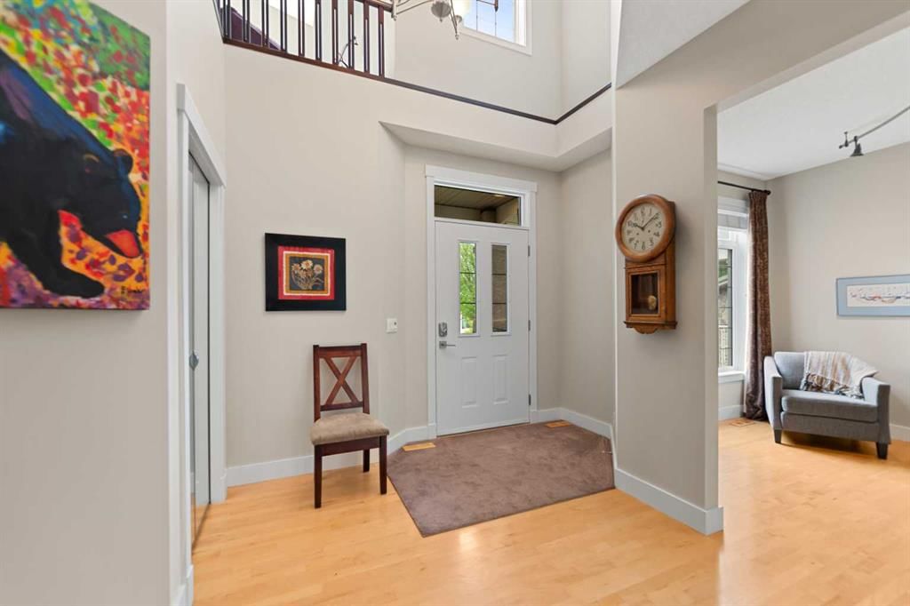 49 Wentworth Mews SW, Calgary — photo 3 of 43