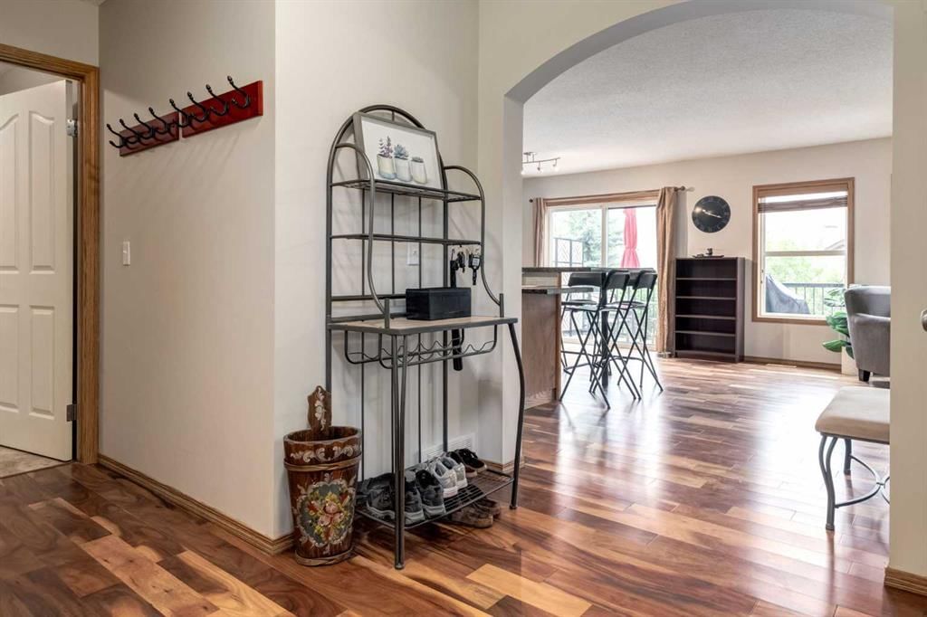 427 Tuscany Ridge Heights NW, Calgary — photo 2 of 45