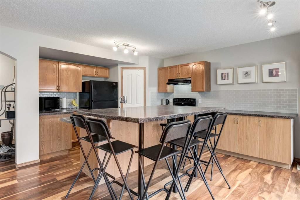 427 Tuscany Ridge Heights NW, Calgary — photo 3 of 45