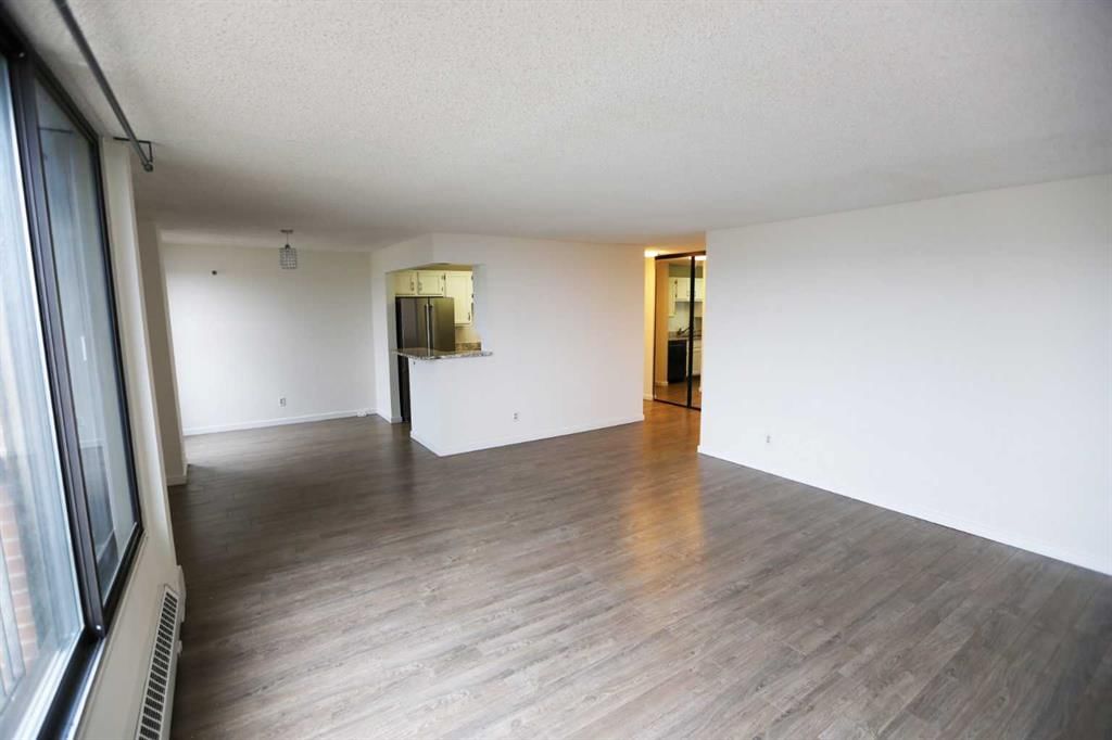 913, 8604 48 Avenue NW, Calgary — photo 4 of 29