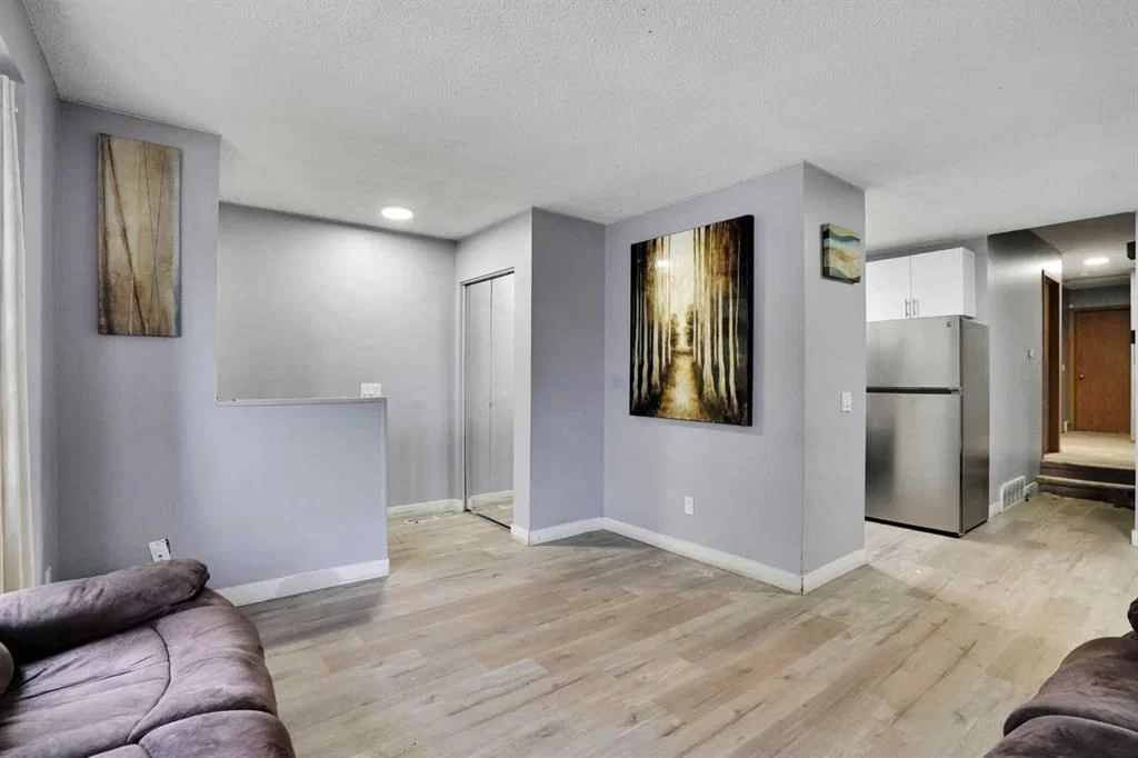 133 MARTINGLEN Way NE, Calgary — photo 4 of 50