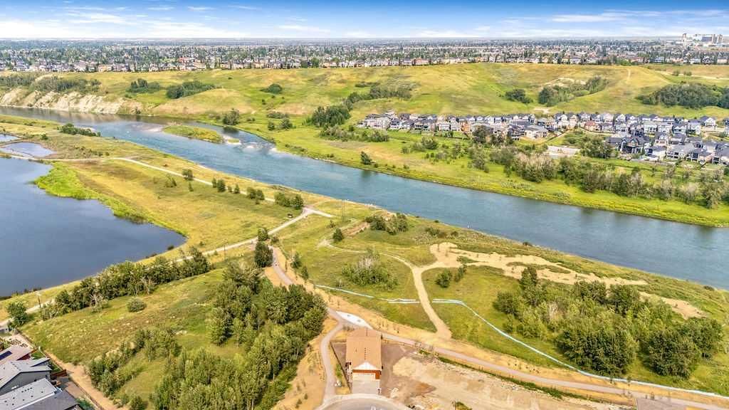 288 Wolf River Drive SE, Calgary — photo 4 of 41
