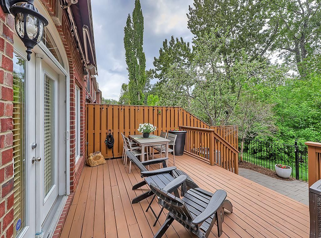 2423 Erlton Street SW, Calgary — photo 3 of 13
