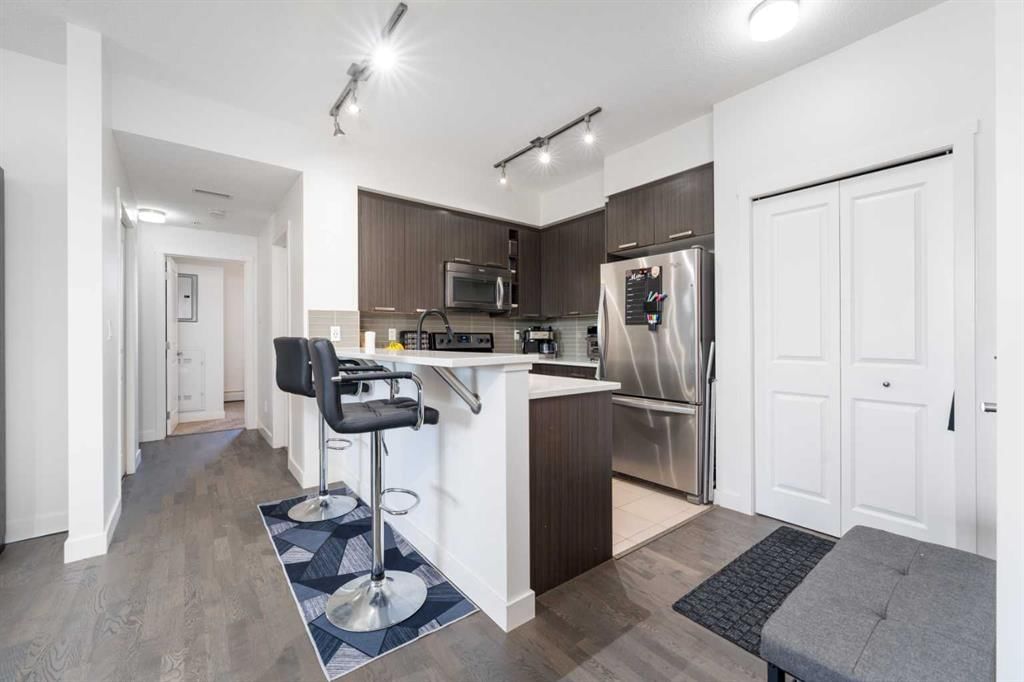 2205, 175 Silverado Boulevard SW, Calgary — photo 2 of 21