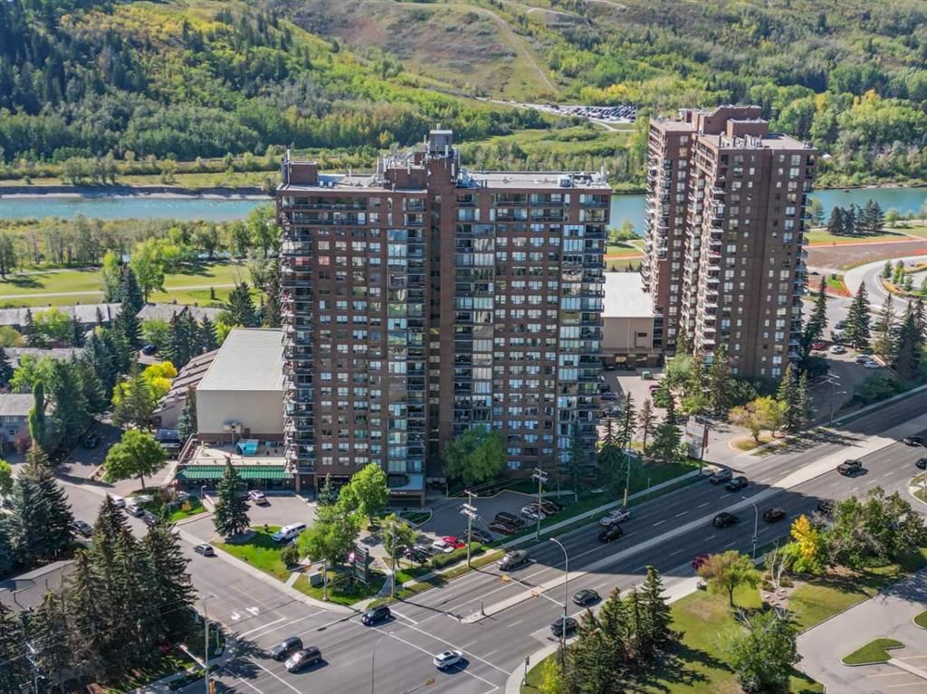 902, 145 Point Drive NW, Calgary — main listing photo