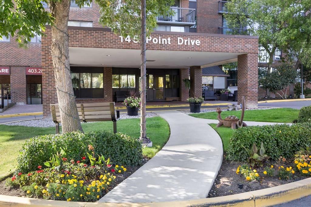 902, 145 Point Drive NW, Calgary — photo 4 of 41
