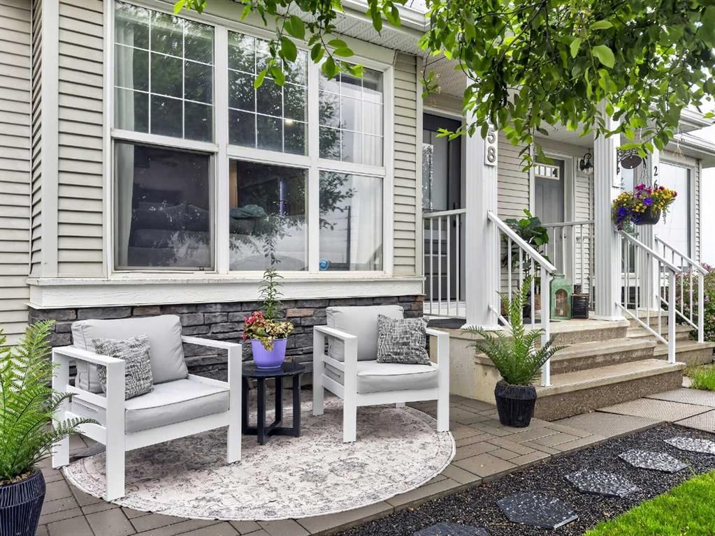 258 Cramond Court SE, Calgary — photo 4 of 50