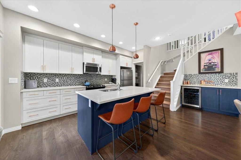 36 Mahogany Row SE, Calgary — photo 3 of 46