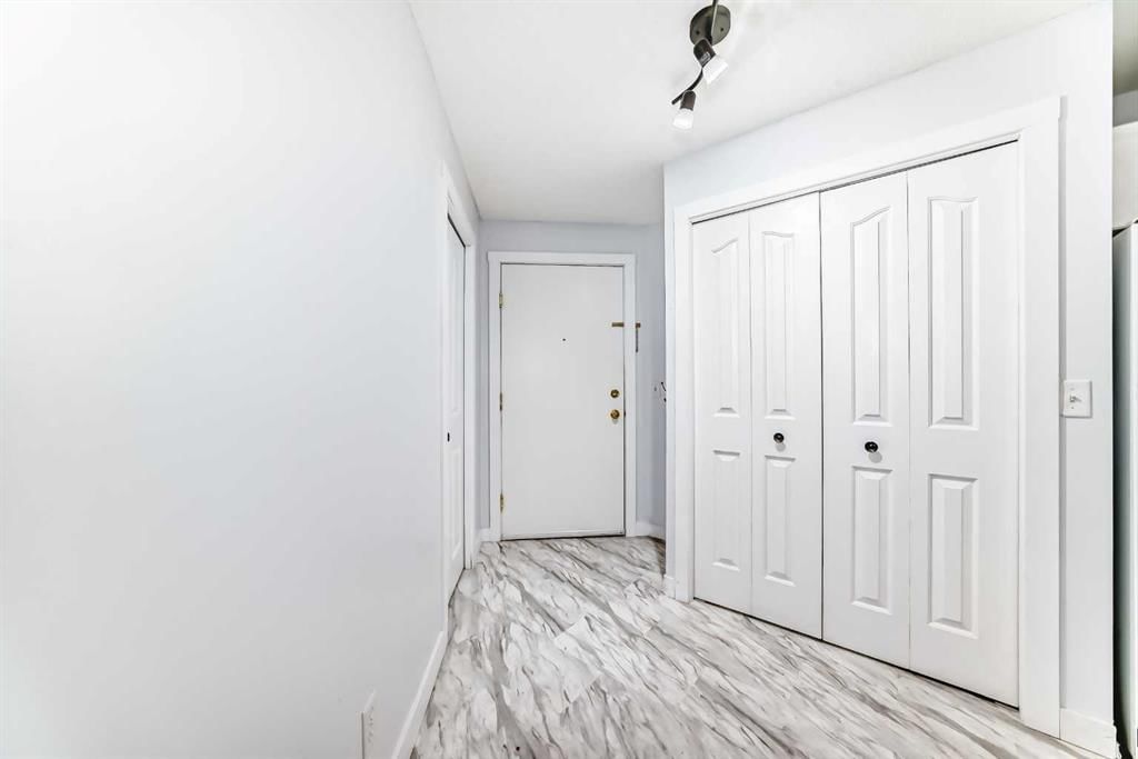 2215, 6224 17 Avenue SE, Calgary — photo 3 of 48