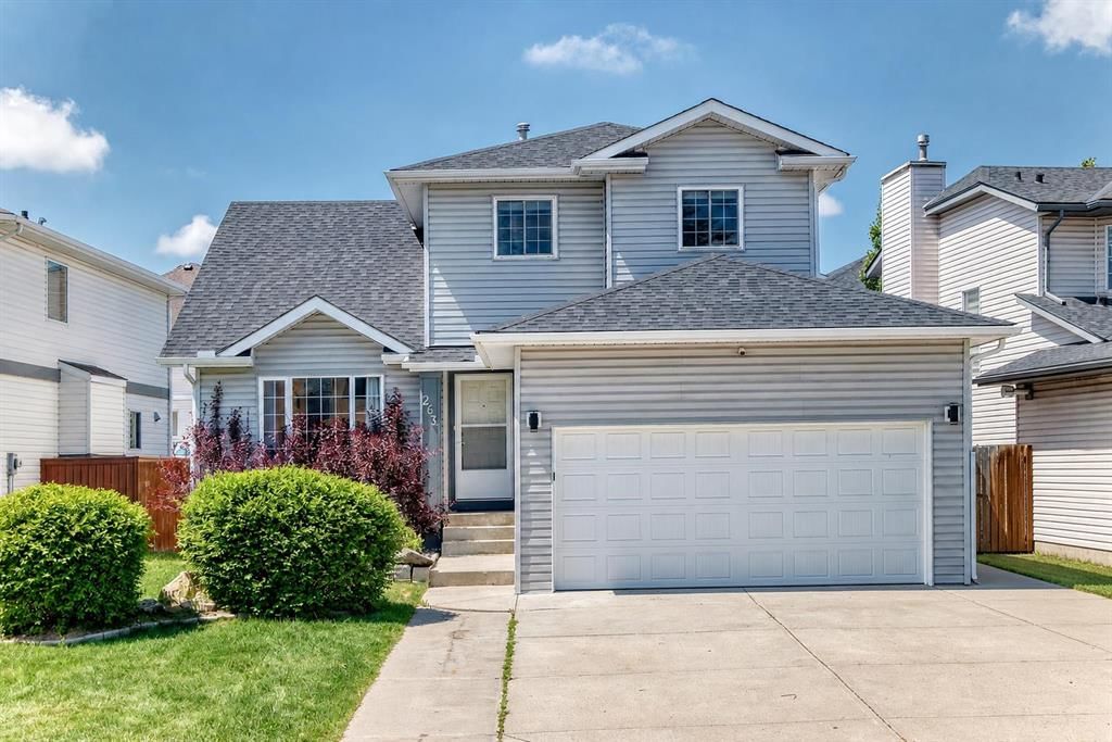 263 Coral Keys Drive NE, Calgary — main listing photo