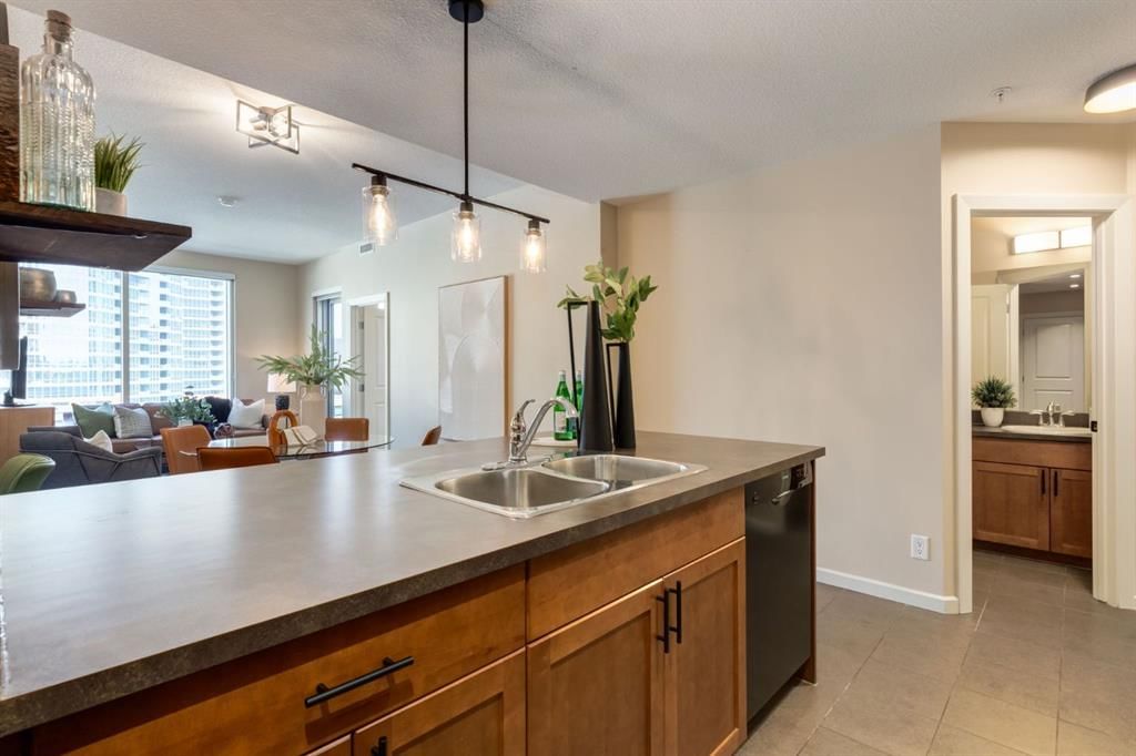 505, 211 13 Avenue SE, Calgary — photo 4 of 40