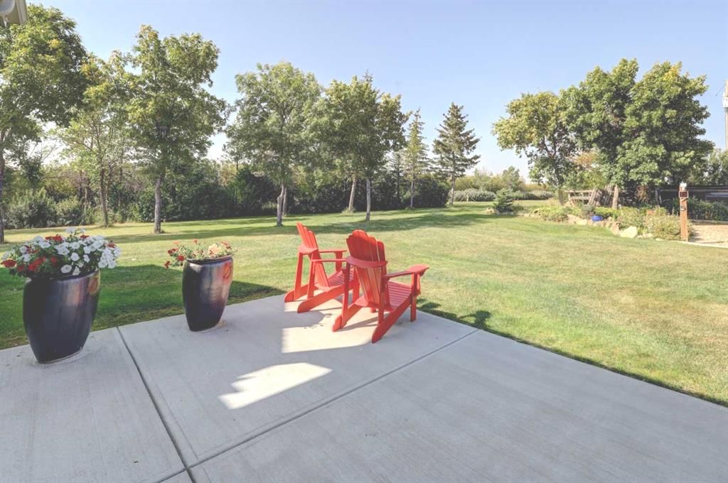 274133 Range Rd. 252, Rural Rocky View County — photo 2 of 47