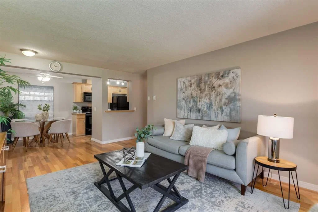 2208, 13045 6 Street SW, Calgary — photo 4 of 33