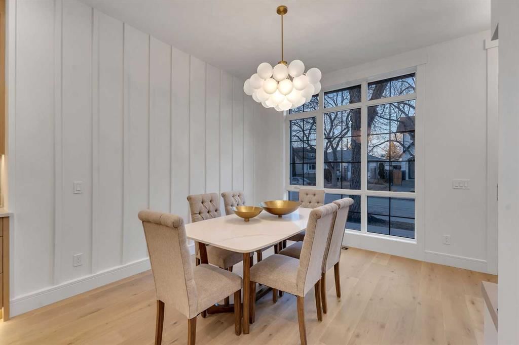 1729 19 Avenue NW, Calgary — photo 3 of 49