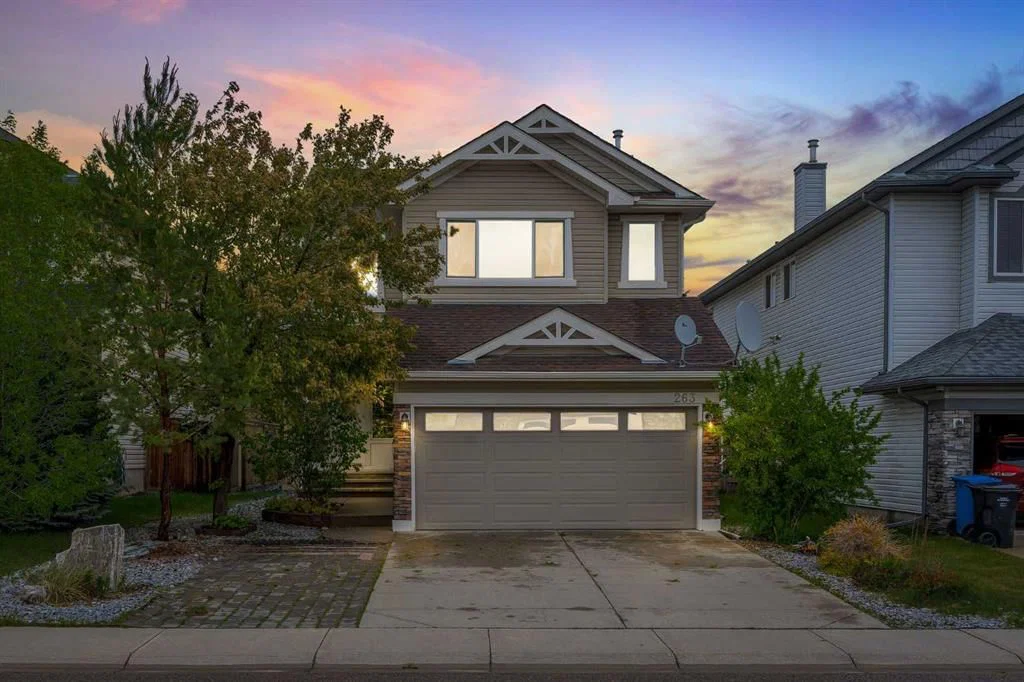 263 Royal Birch Way NW, Calgary — main listing photo