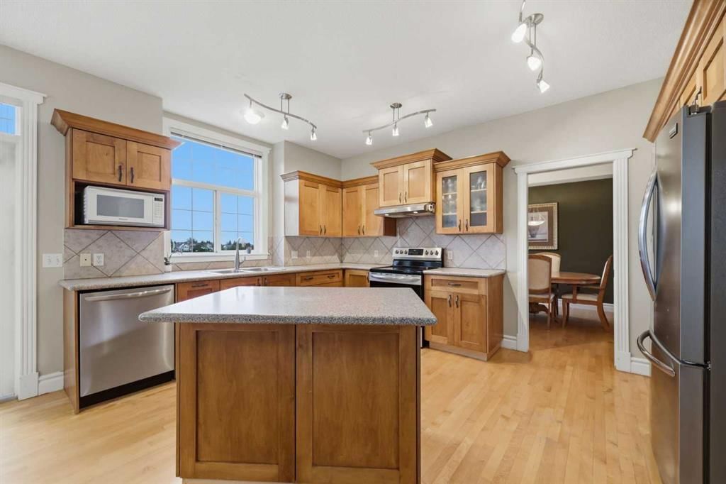 99 Arbour Butte Road NW, Calgary — photo 5 of 47