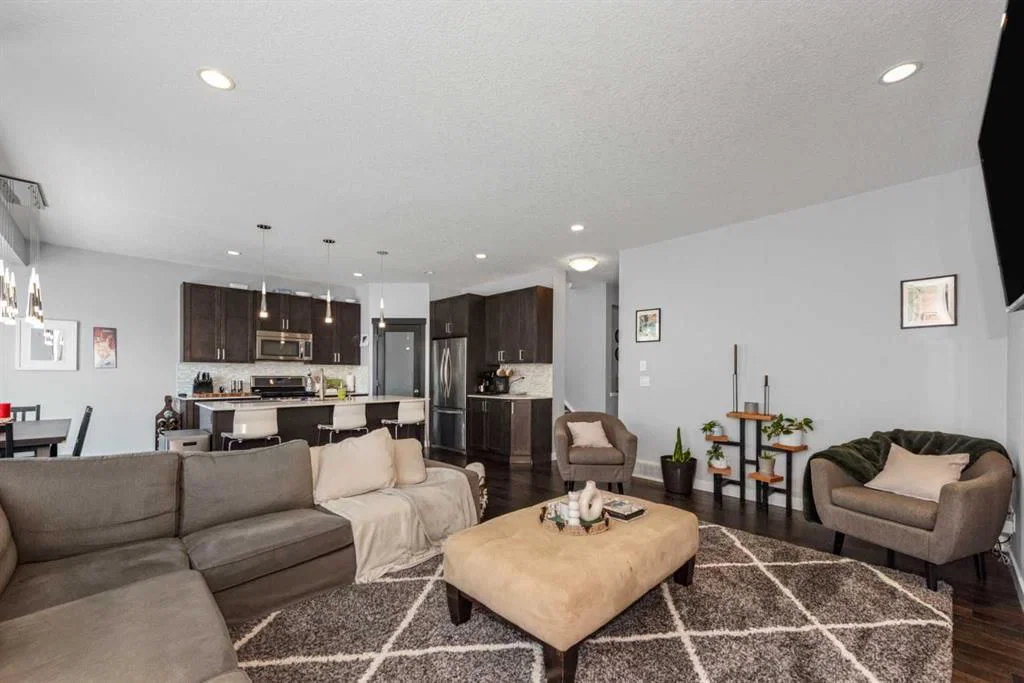 99 Brightoncrest Point SE, Calgary — photo 5 of 39