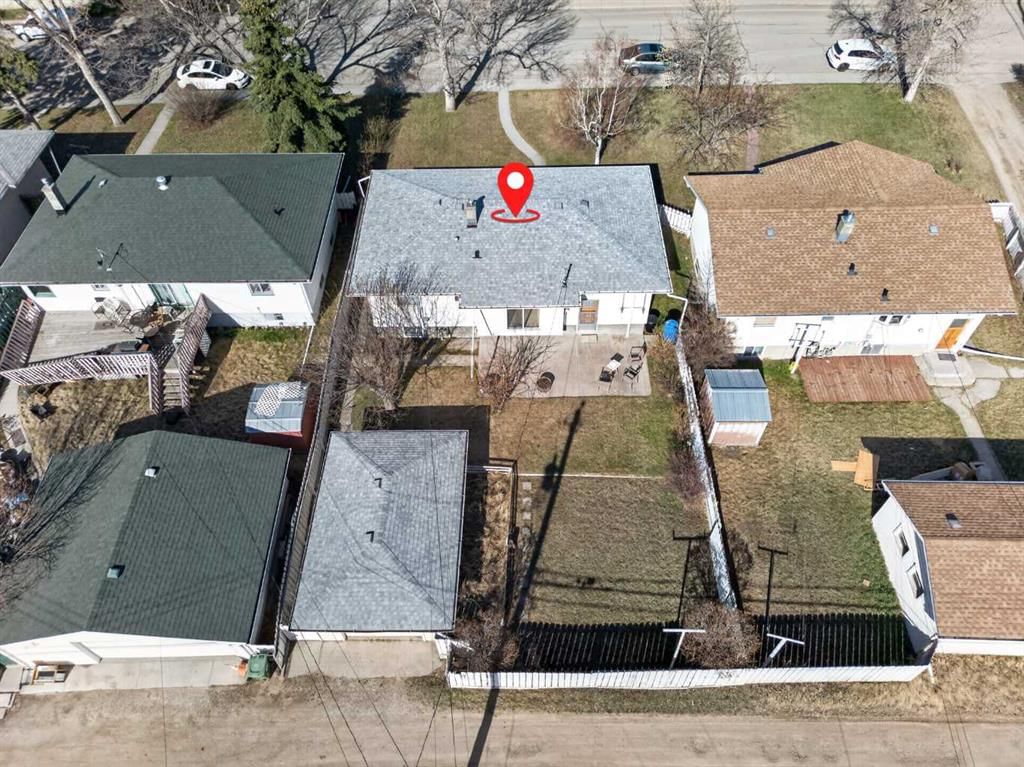 2416 38 Street SW, Calgary — photo 2 of 42