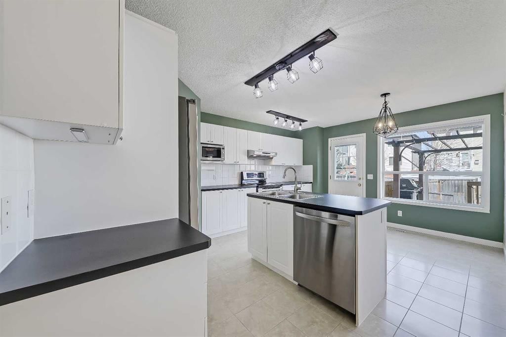 123 Arbour Butte Road NW, Calgary — photo 3 of 33