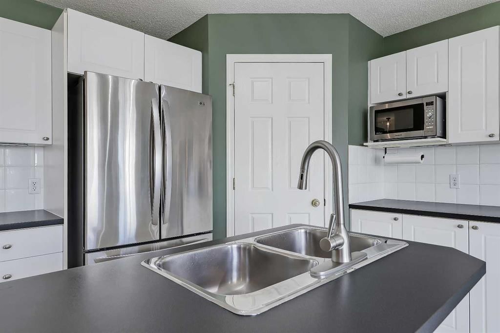 123 Arbour Butte Road NW, Calgary — photo 4 of 33