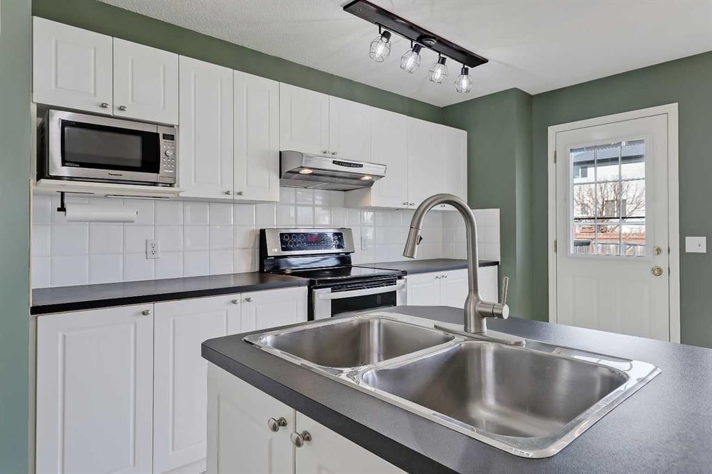 123 Arbour Butte Road NW, Calgary — photo 5 of 33