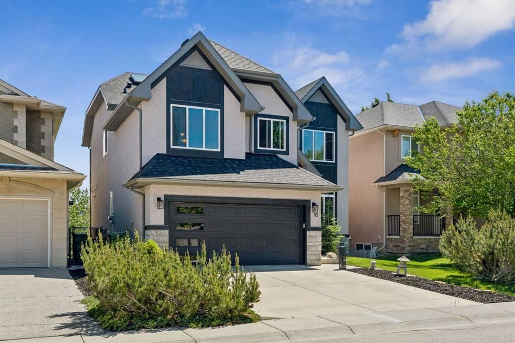92 Panatella Crescent NW, Calgary — photo 3 of 44