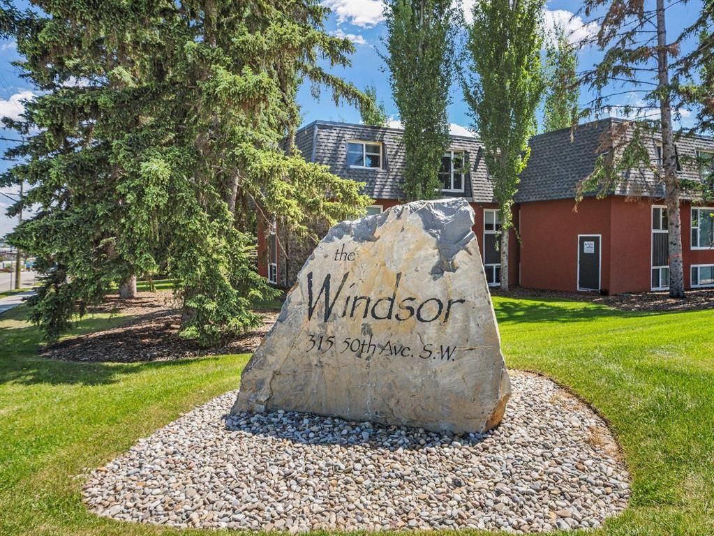 109, 315 50 Avenue SW, Calgary — photo 3 of 31
