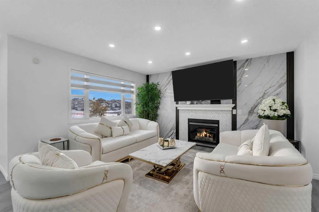 41 Royal Birch Terrace NW, Calgary — photo 5 of 41