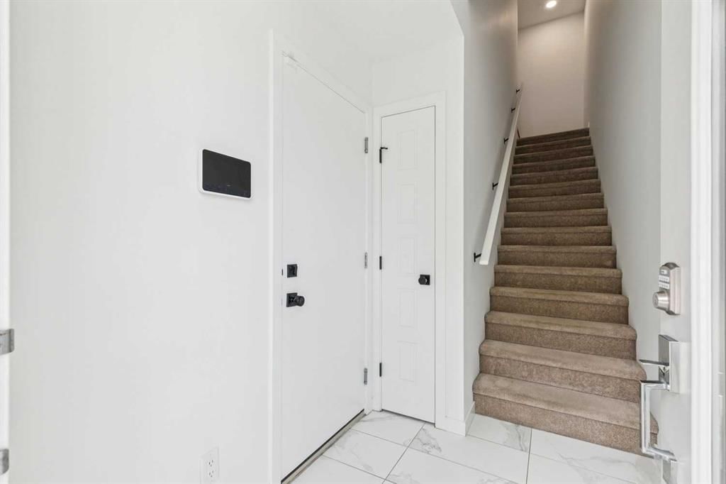 146 Walgrove Common SE, Calgary — photo 2 of 28