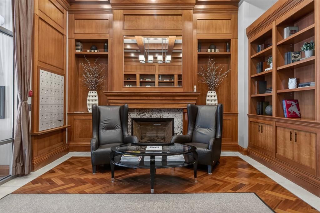 401, 701 3 Avenue SW, Calgary — photo 3 of 42